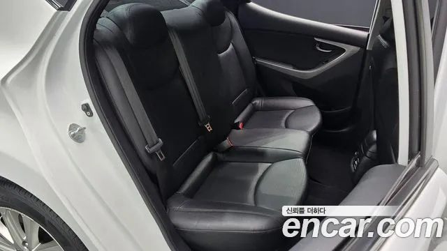 Hyundai Avante 2014 thumb 11