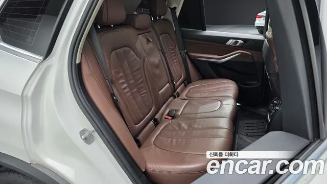 BMW X5 2019 thumb 10