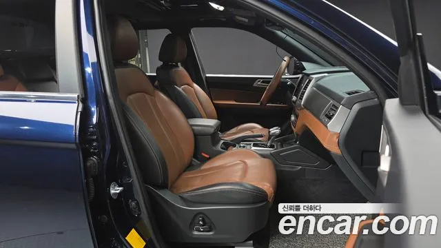 KG_Mobility_Ssangyong Rexton 2018 thumb 11