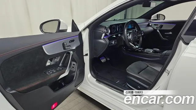 Mercedes-Benz CLA 2021 thumb 9
