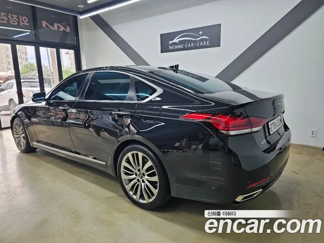 Genesis G80 2019 thumb 6