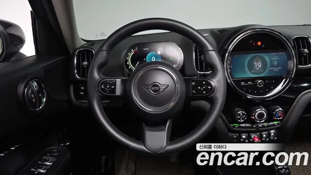 Mini Countryman 2021 thumb 12