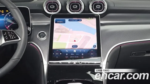 Mercedes-Benz GLC 2025 thumb 12