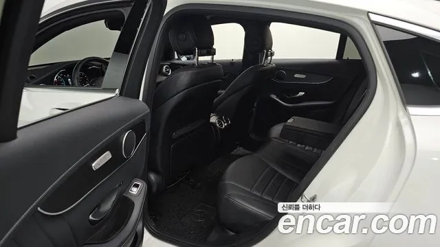 Mercedes-Benz GLC 2021 thumb 12