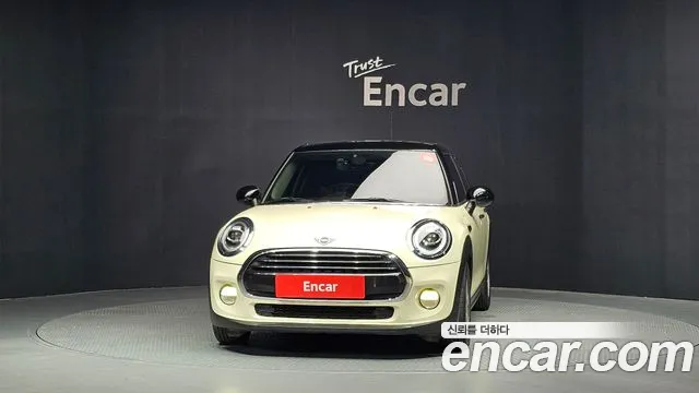 Mini Hatch 2019 thumb 3