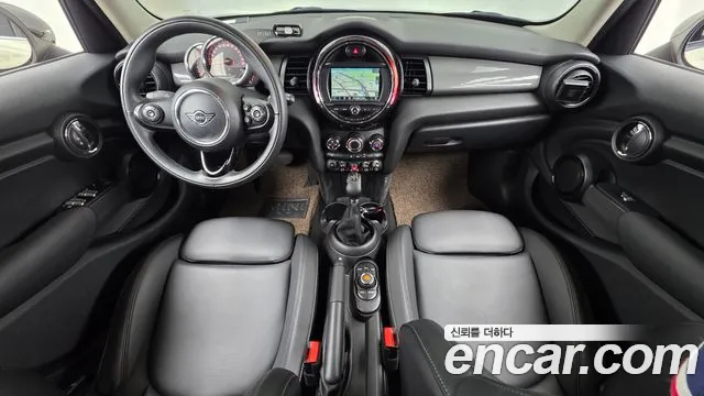 Mini Hatch 2019 thumb 7