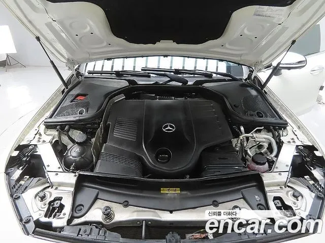 Mercedes-Benz CLS-Class 2019 thumb 8