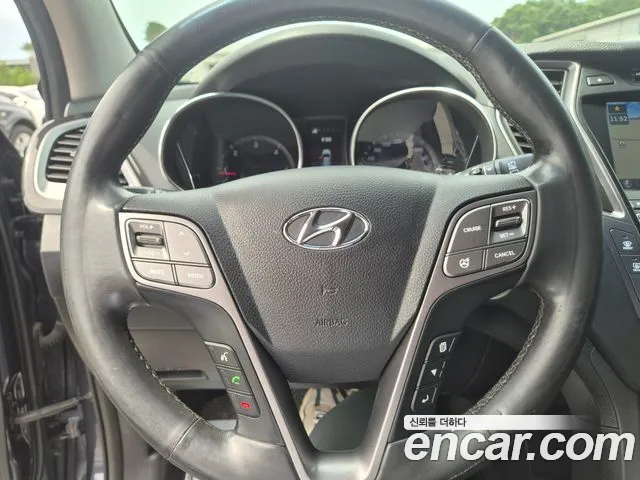 Hyundai Santa Fe 2014 thumb 9