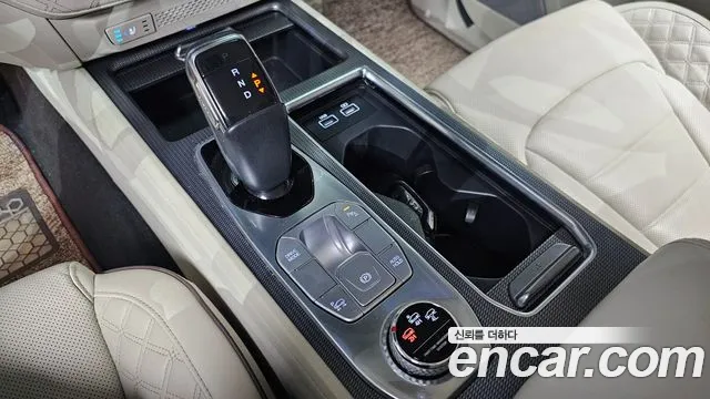 KG_Mobility_Ssangyong Rexton 2022 thumb 9