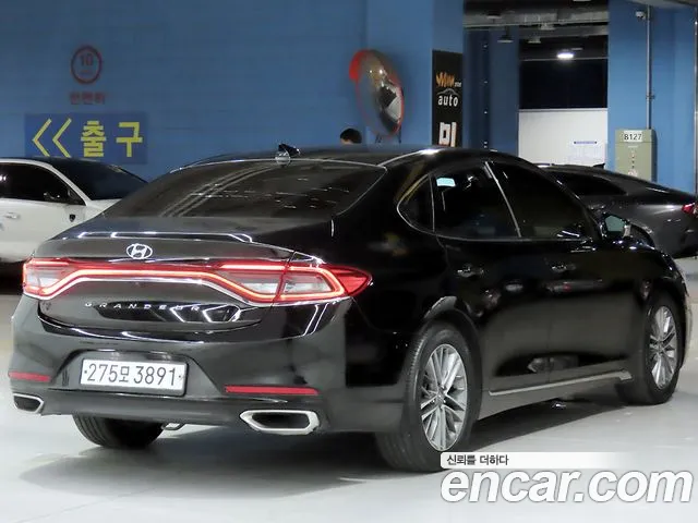 Hyundai Grandeur 2018 thumb 4