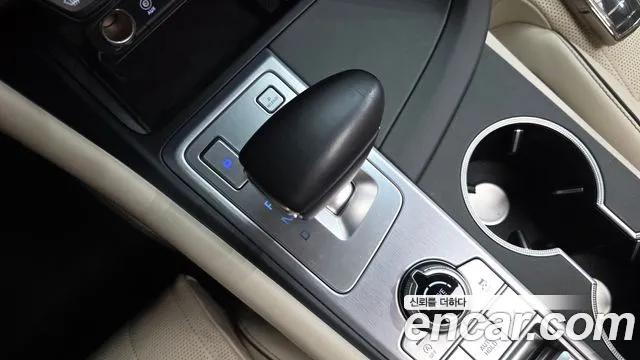 Genesis G70 2019 thumb 8