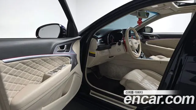 Genesis G70 2019 thumb 9