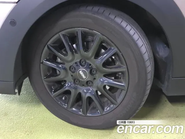 Mini Hatch 2023 thumb 5