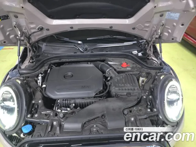 Mini Hatch 2023 thumb 6