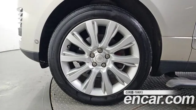 Land Rover Range Rover 2014 thumb 5