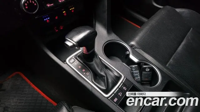Kia Sportage 2015 thumb 9