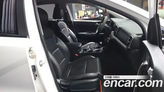 Kia Sportage 2015 thumb 11