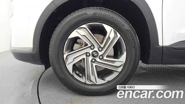 Hyundai Santa Fe 2021 thumb 5