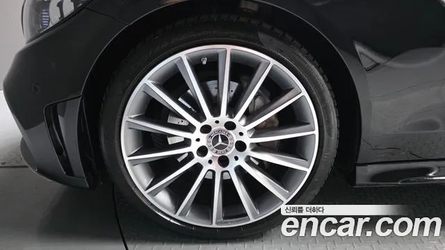 Mercedes-Benz C-Класс 2023 thumb 5