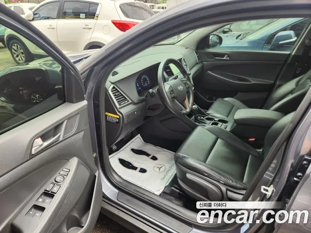 Hyundai Tucson 2017 thumb 10