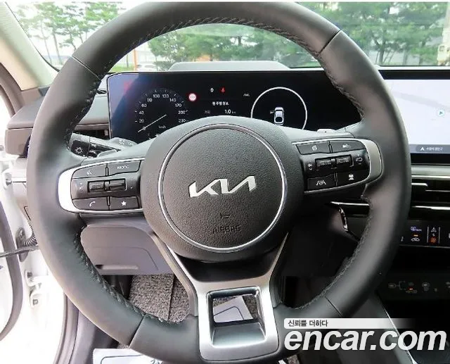 Kia K5 2024 thumb 9