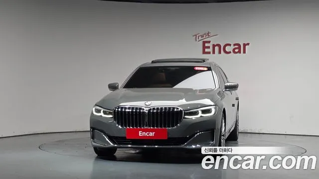 BMW 7 серии 2020 thumb 2
