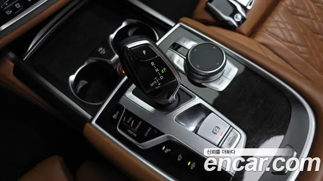 BMW 7 серии 2020 thumb 8