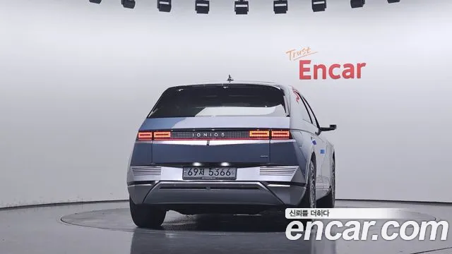 Hyundai IONIQ 5 2022 thumb 4