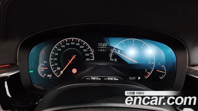 BMW 5 серии 2019 thumb 8