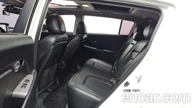 Kia Sportage 2013 thumb 11