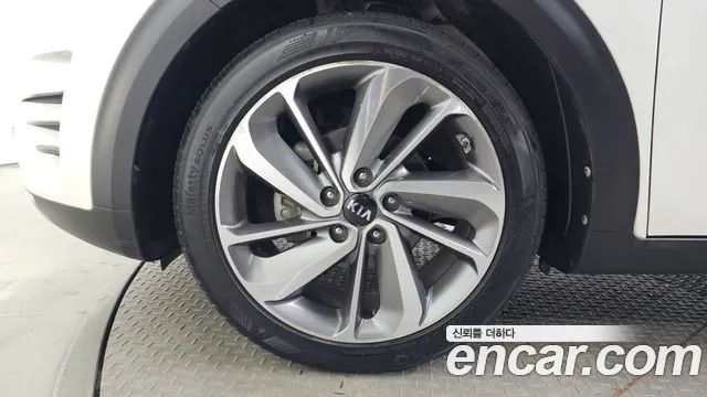 Kia Niro 2016 thumb 5