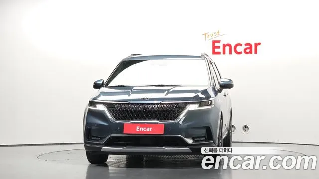 Kia Carnival 2021 thumb 3