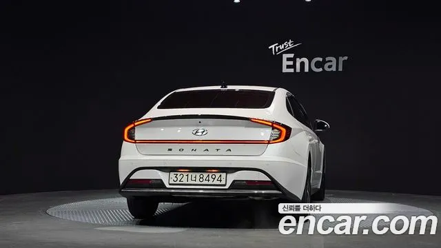 Hyundai Sonata 2021 thumb 4