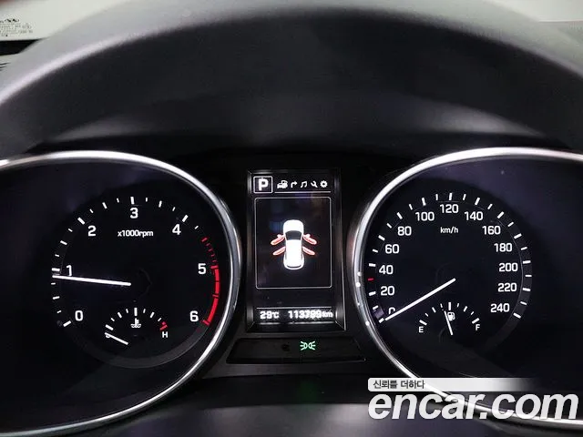 Hyundai Santa Fe 2016 thumb 6