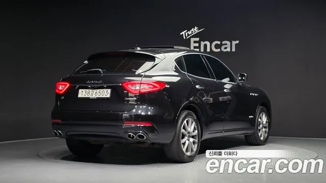 Maserati Levante 2020 thumb 2