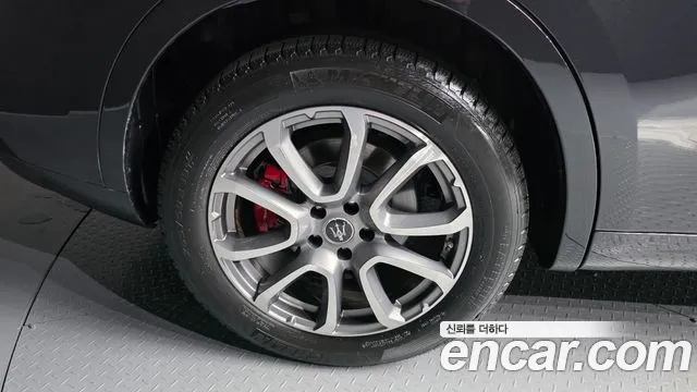 Maserati Levante 2020 thumb 5