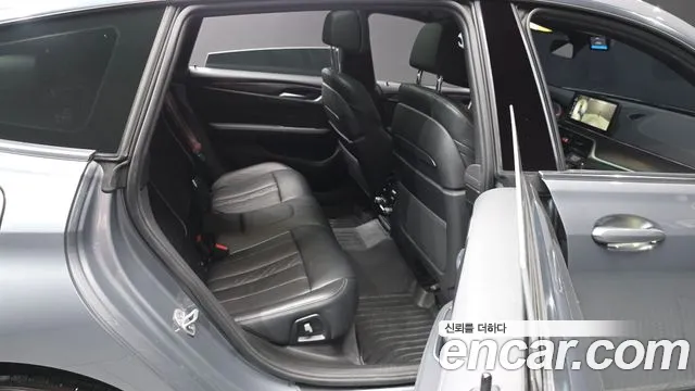 BMW Gran Turismo 2023 thumb 12