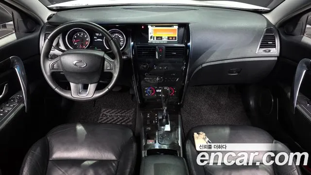 Renault Latitude 2011 thumb 7