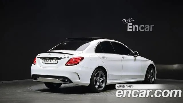 Mercedes-Benz C-Класс 2017 thumb 2
