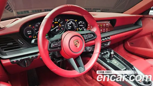 Porsche 911 2024 thumb 12