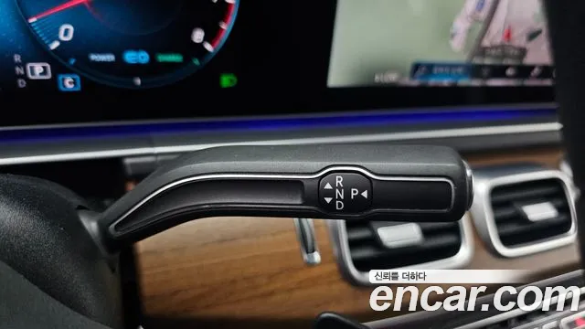 Mercedes-Benz GLE 2020 thumb 9