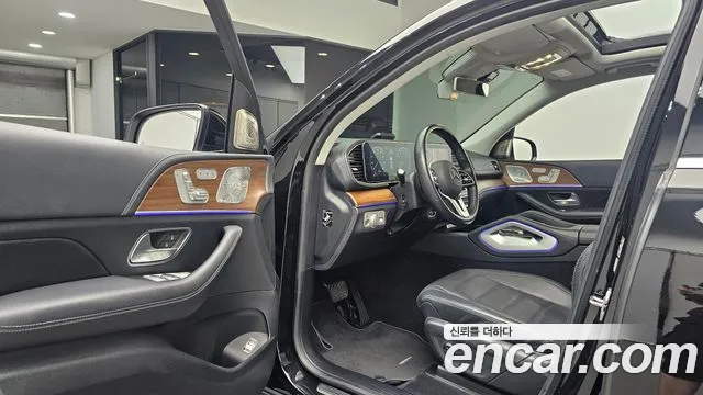 Mercedes-Benz GLE 2020 thumb 10