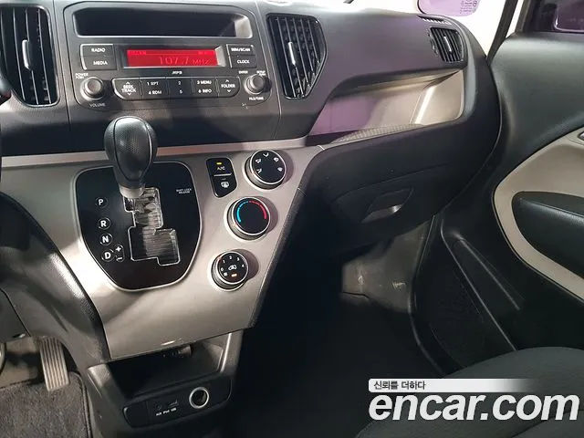 Kia Ray 2013 thumb 9