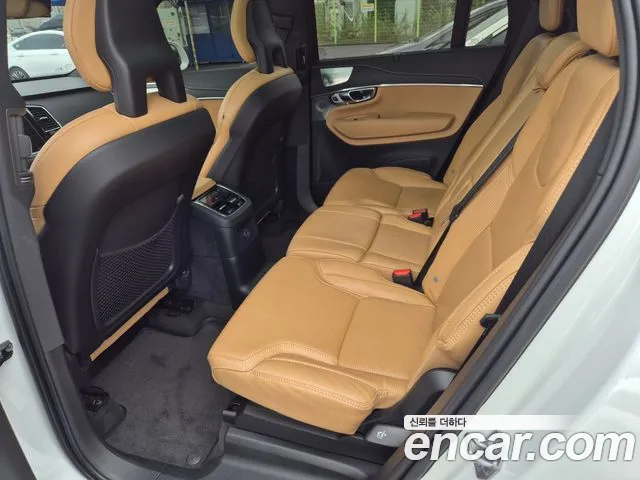 Volvo XC90 2021 thumb 7