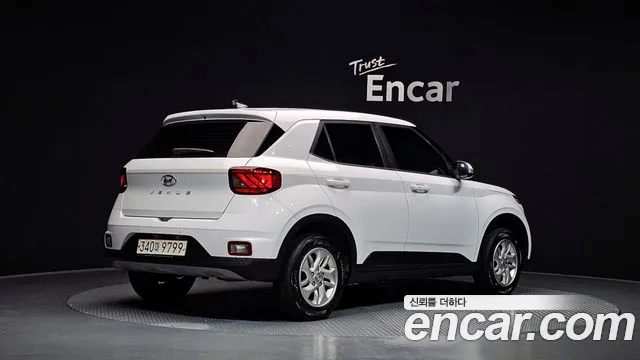 Hyundai Venue 2020 thumb 2