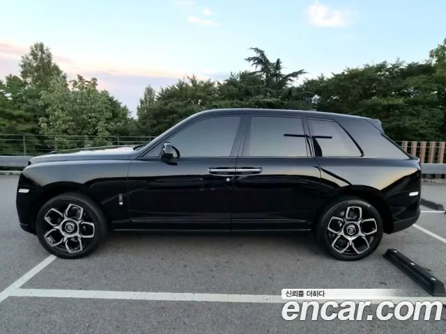 Rolls-Royce Cullinan 2024 thumb 3