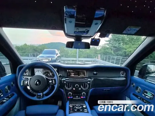 Rolls-Royce Cullinan 2024 thumb 8