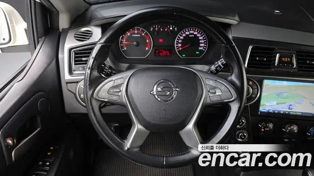 KG_Mobility_Ssangyong KORANDO 2017 thumb 12