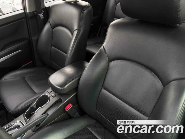 KG_Mobility_Ssangyong KORANDO 2013 thumb 8