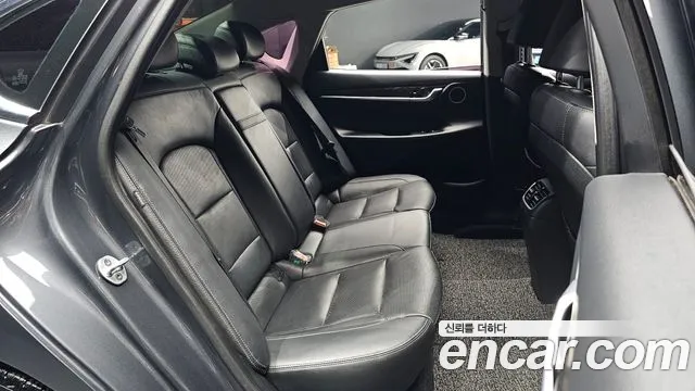 Hyundai Grandeur 2018 thumb 11